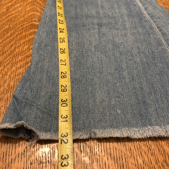 Rag & Bone Women’s Jeans Size 26 Raw Edge Hem Flare Featherweight - Picture 7 of 12